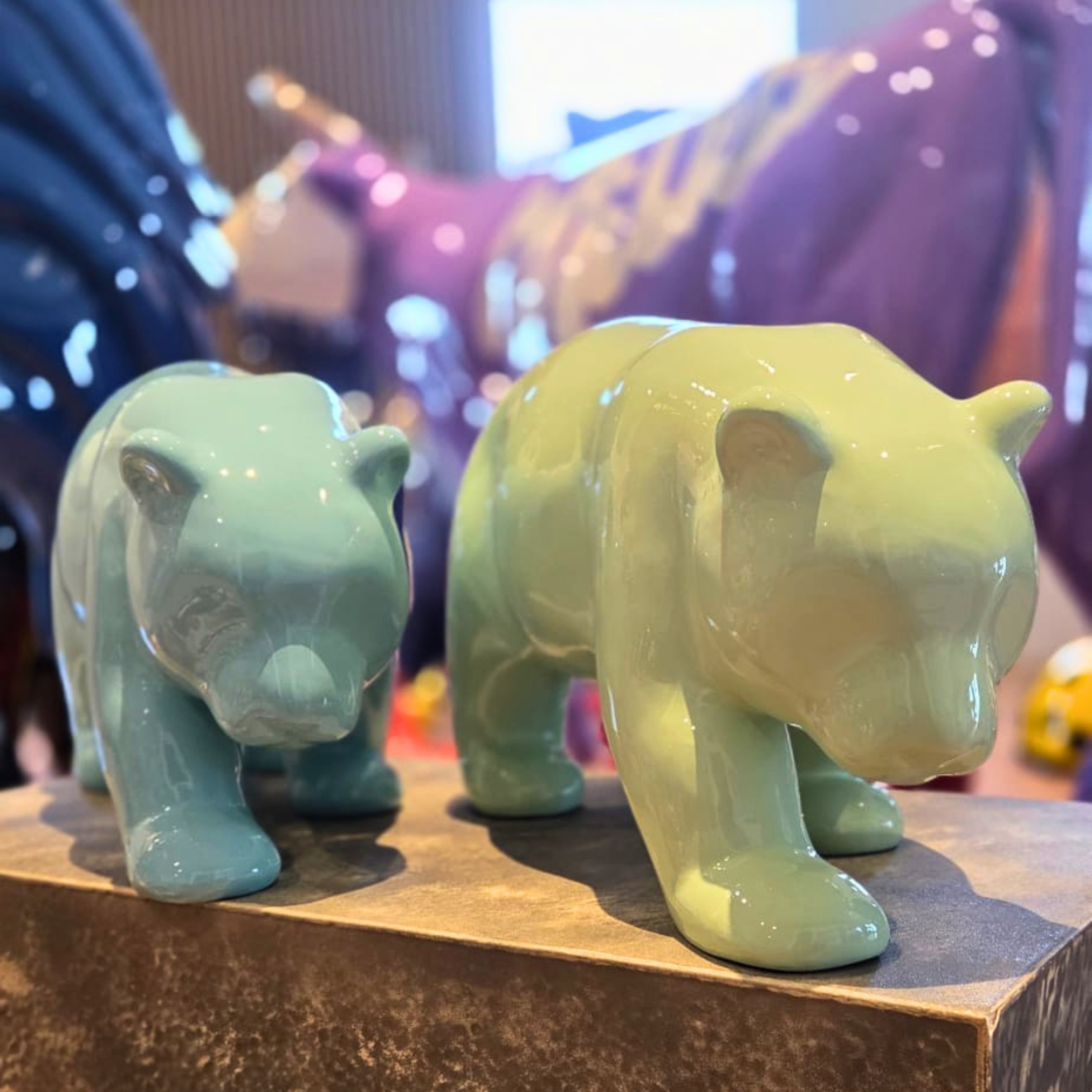 STATUE OURSON EN RESINE DESIGN COULEUR