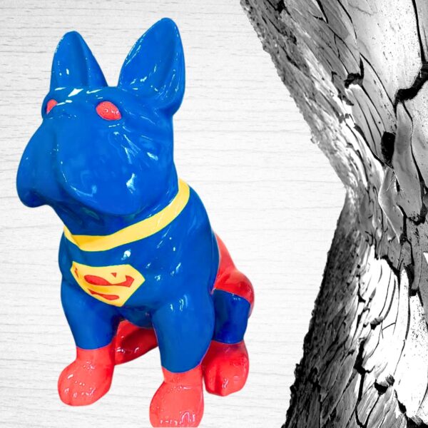 STATUE BOULEDOGUE SUPER HERO SUPERMAN