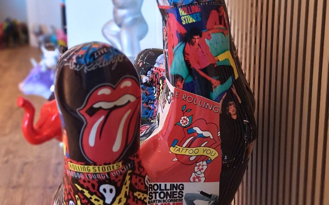 Statue en résine de main collector Rolling Stones