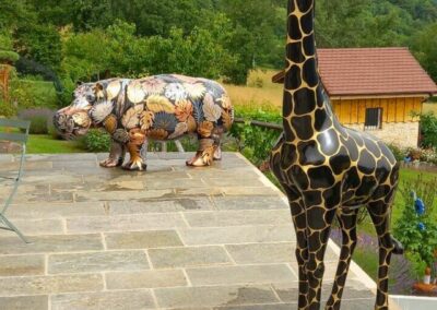 HIPPO ET GIRAFE NOIR ET OR