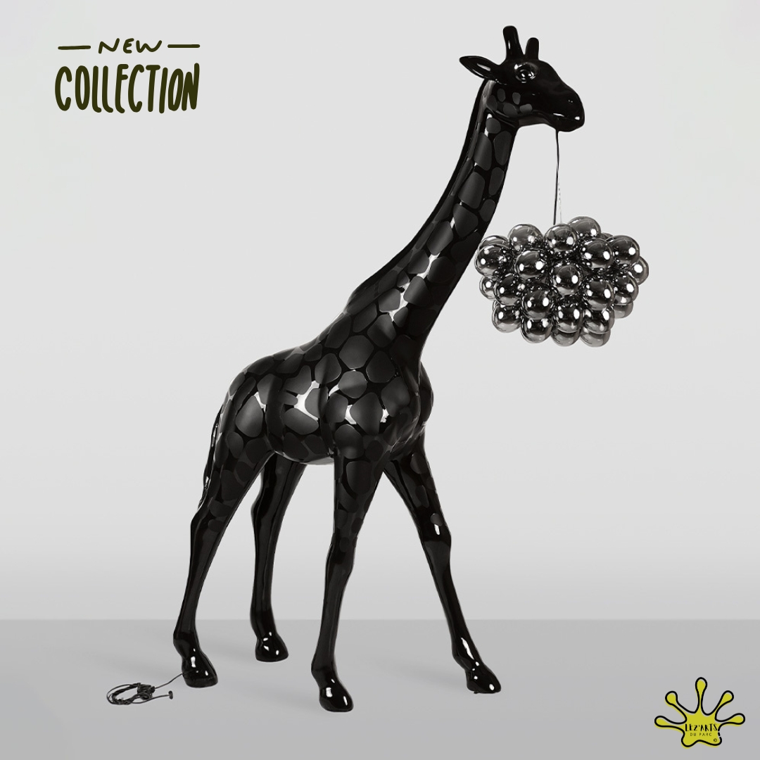 STATUE EN RESINE DE GIRAFE LUMINEUSE