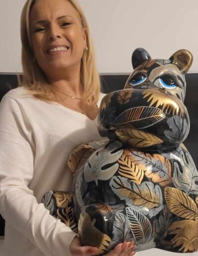 STATUE HIPPOPOTAME EN RESINE DECORATION FEUILLES DOREES