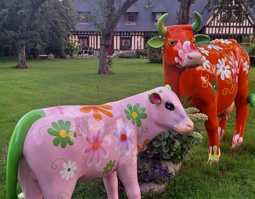 VACHE ET VEAU EN RESINE FLEURS
