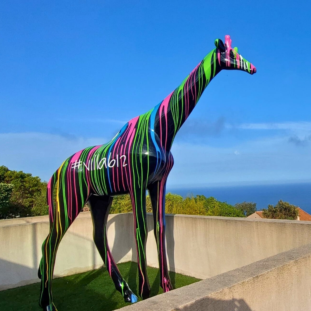 VILLA12 ST RAPHAEL 83 STATUE GIRAFE EN RESINE PERSONNALISEE VILLA12 ST RAPHAEL 83