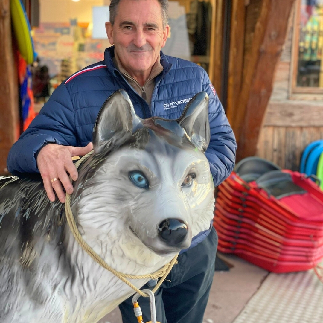 SKILEAD CHAMROUSSE 38 STATUE EN RESINE LOUP SKILEAD CHAMROUSSE 38