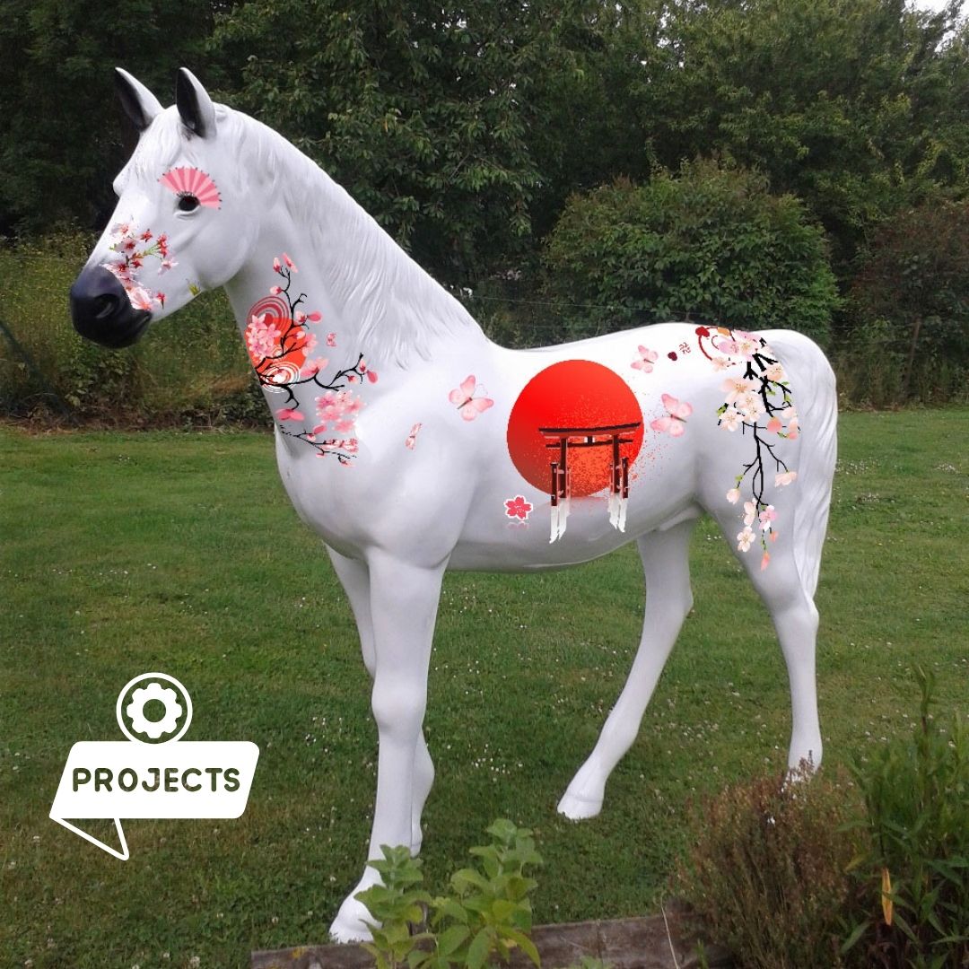 CHEVAL EN RESINE SUR MESURE JAPONAIS