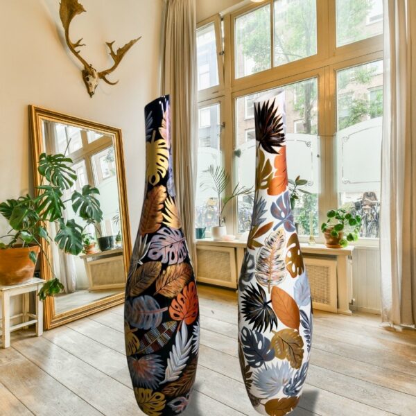 DECORATION EN RESINE VASE FEUILLAGE DORE