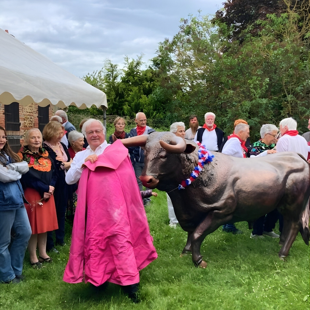 STATUE EN RESINE DE TAUREAU DECORATION BRONZE
