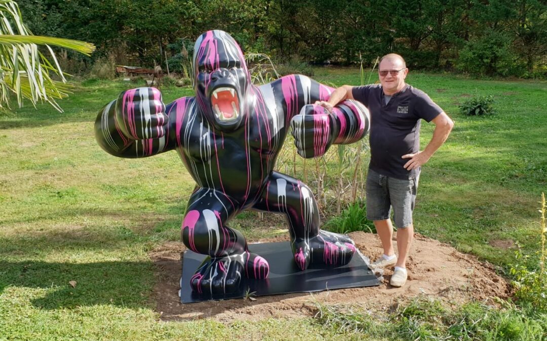 STATUE GORILLE XXL TRASH