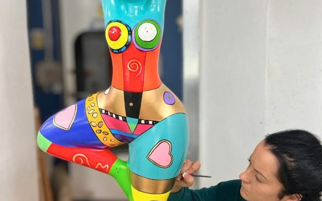 DECORATION STATUE EN RESINE NIKI POP